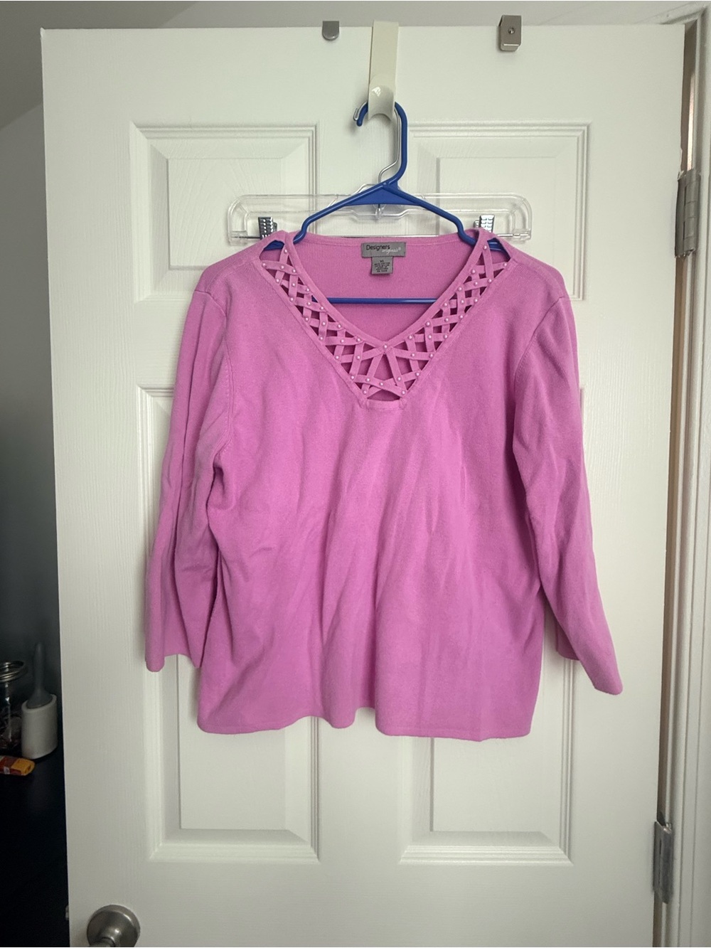 Designers Originals Pink Lattice V-Neck Women's Sweatshirt xl